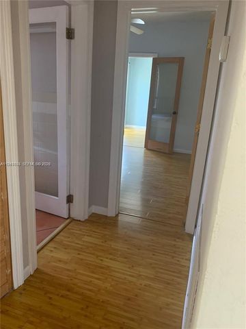 126 N 48th St, Miami, FL 33127