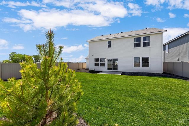 8588 E Love Ct, Nampa, ID 83687