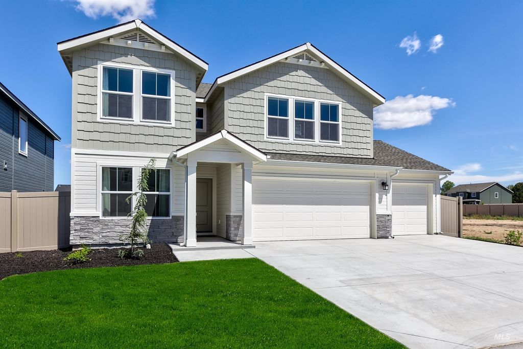 8588 E Love Ct, Nampa, ID 83687