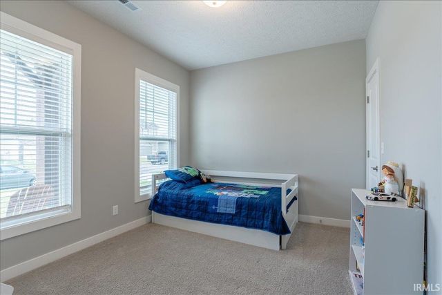 4724 Alaina Drive, Newburgh, IN 47630