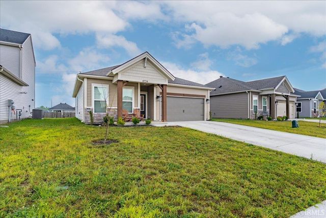 4724 Alaina Drive, Newburgh, IN 47630