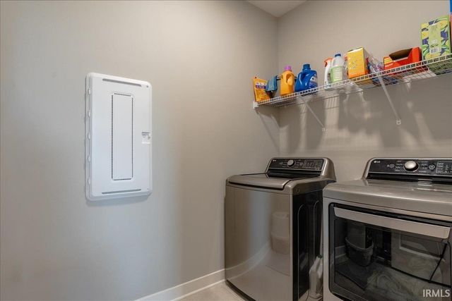 4724 Alaina Drive, Newburgh, IN 47630