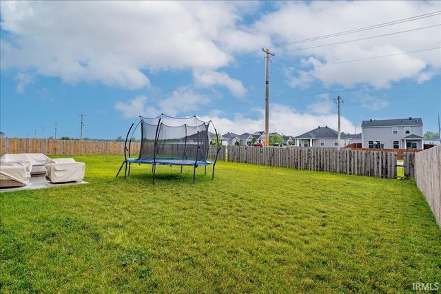 4724 Alaina Drive, Newburgh, IN 47630