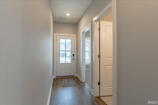4724 Alaina Drive, Newburgh, IN 47630