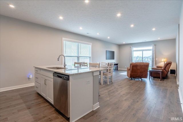 4724 Alaina Drive, Newburgh, IN 47630