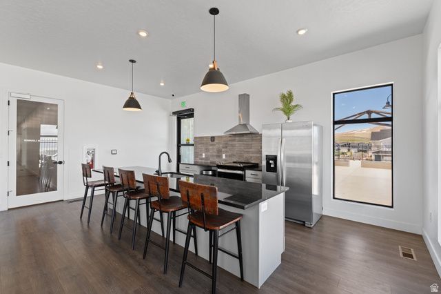 3881 S SILVER BANK DR, Magna, UT 84044