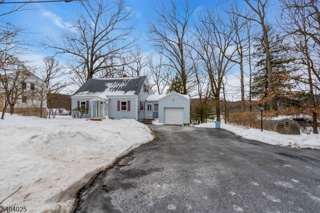 239 Fox Hill Rd, Parsippany-troy Hills Twp., NJ 07834