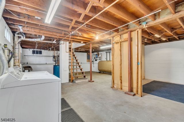 239 Fox Hill Rd, Parsippany-troy Hills Twp., NJ 07834