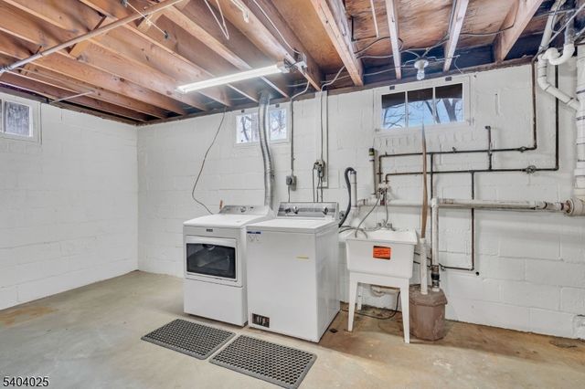 239 Fox Hill Rd, Parsippany-troy Hills Twp., NJ 07834