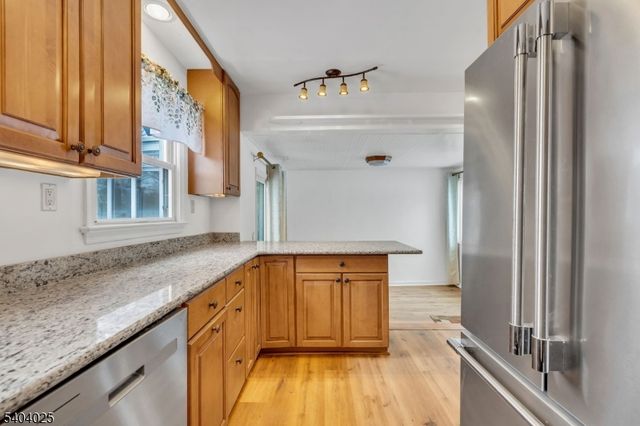 239 Fox Hill Rd, Parsippany-troy Hills Twp., NJ 07834