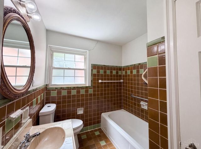 1304 Coolidge Avenue, Anderson Twp, OH 45230