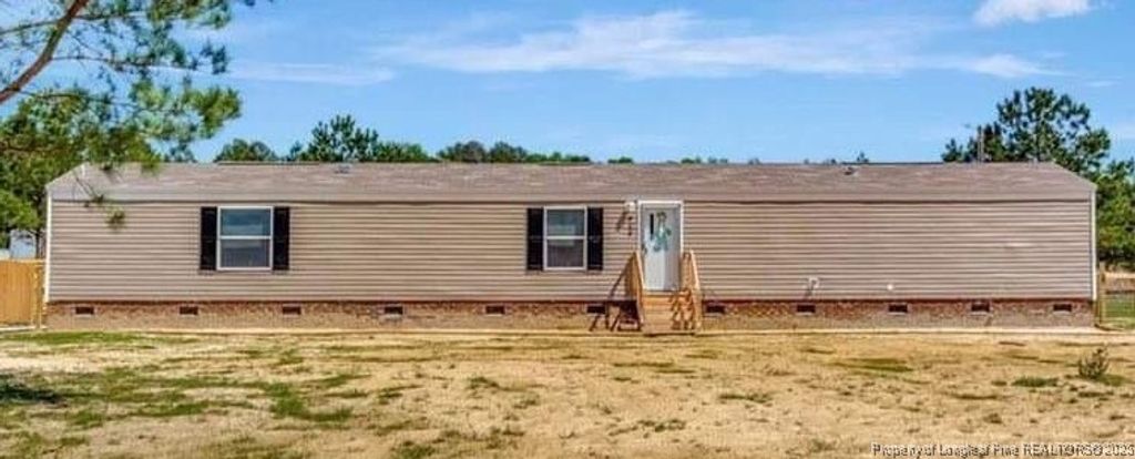 348 Ballance Farm Road, St Pauls, NC 28384