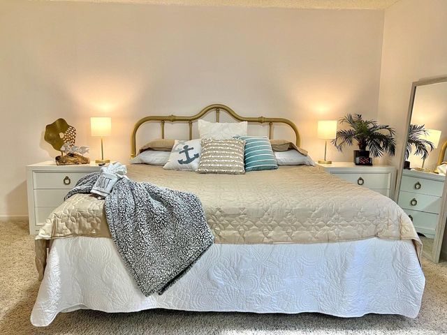 2124 RIVERS EDGE COURT, Clearwater, FL 33763