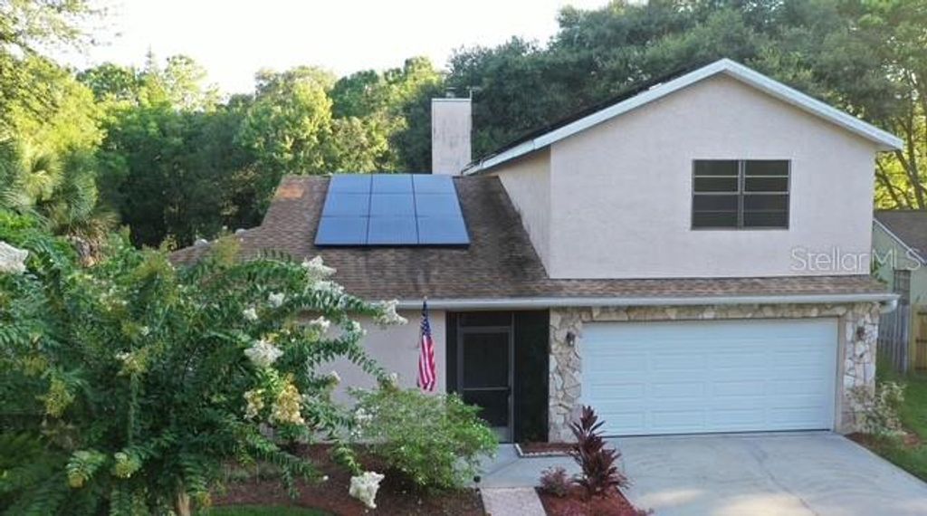 2124 RIVERS EDGE COURT, Clearwater, FL 33763