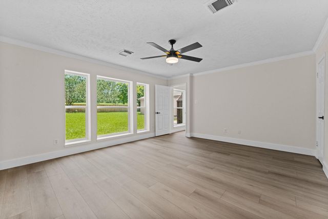 4519 Warwick Drive, Sugar Land, TX 77479