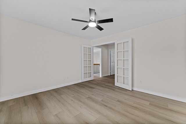 4519 Warwick Drive, Sugar Land, TX 77479