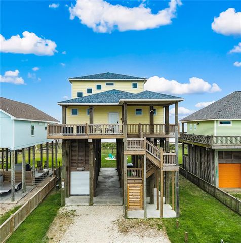 1684 Highway 87, Gilchrist, TX 77617