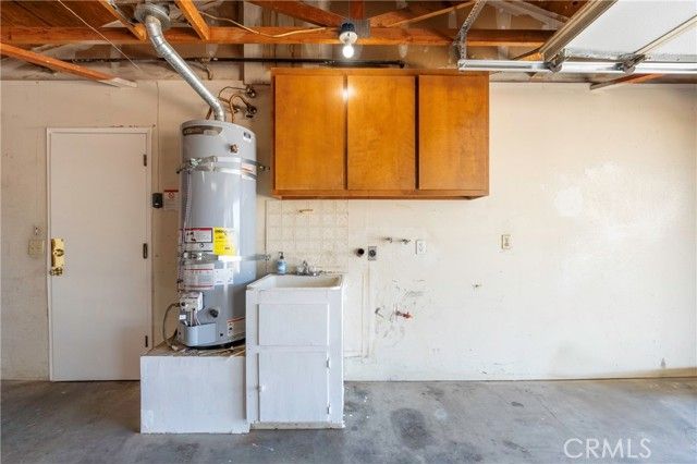 17933 Deodar Street, Hesperia, CA 92345