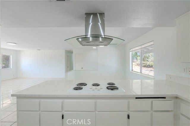 17933 Deodar Street, Hesperia, CA 92345