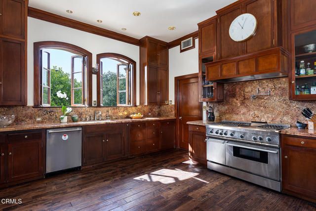 262 S San Rafael Avenue, Pasadena, CA 91105