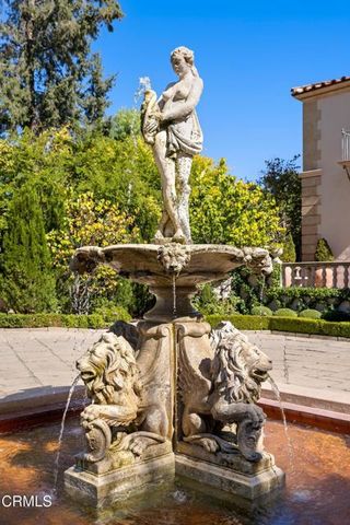 262 S San Rafael Avenue, Pasadena, CA 91105