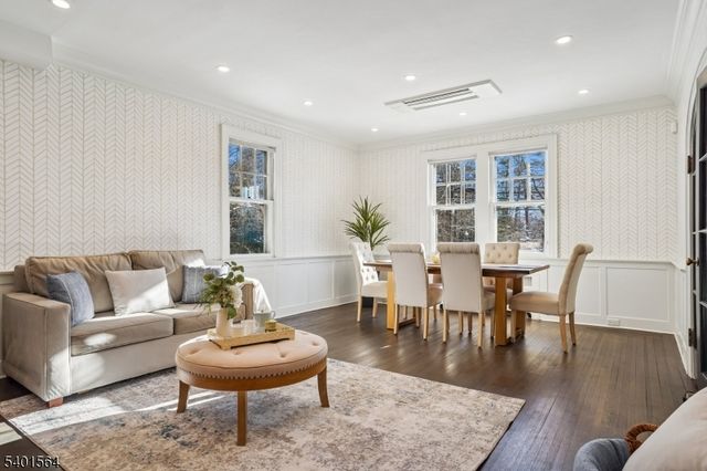 346 Elmwood Ave, Maplewood Twp., NJ 07040