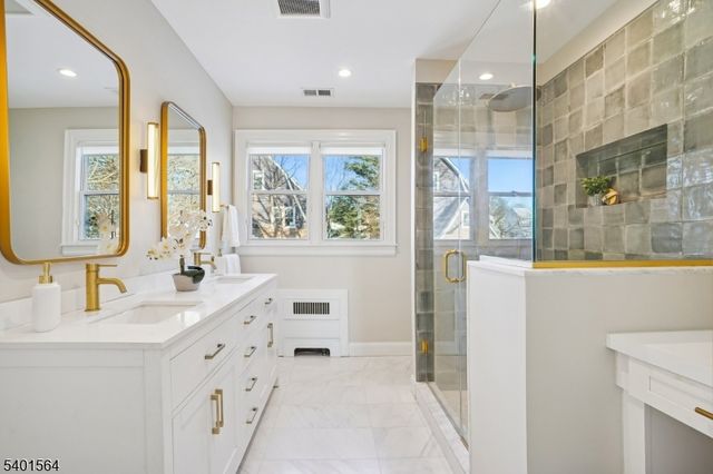 346 Elmwood Ave, Maplewood Twp., NJ 07040