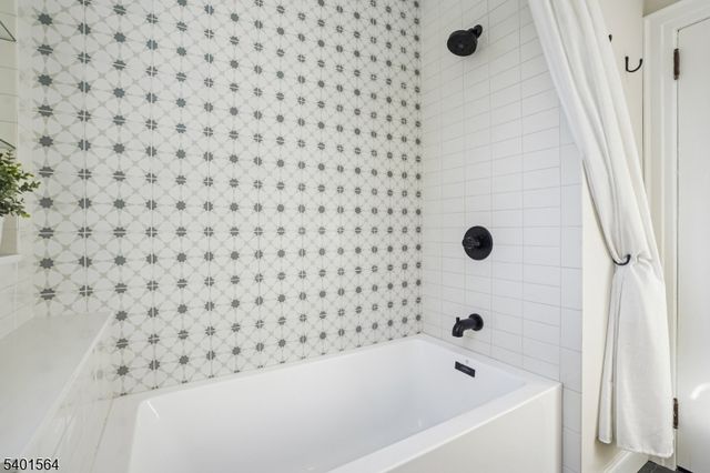 346 Elmwood Ave, Maplewood Twp., NJ 07040