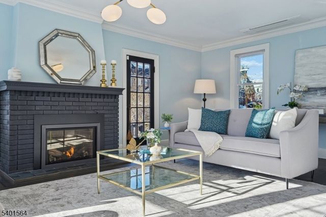 346 Elmwood Ave, Maplewood Twp., NJ 07040