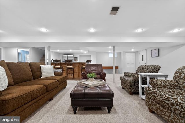 83 HERSHEL ST, Feasterville Trevose, PA 19053