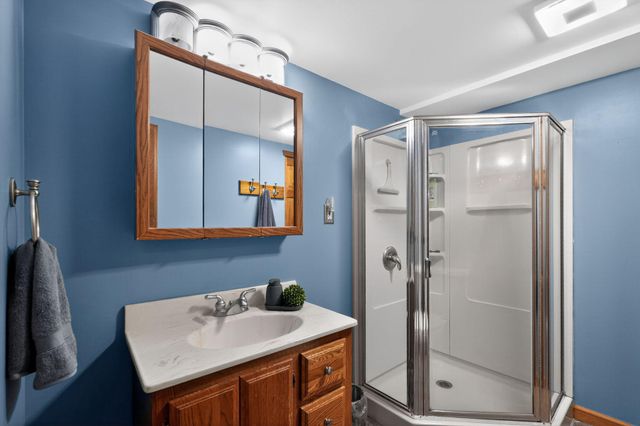 83 HERSHEL ST, Feasterville Trevose, PA 19053