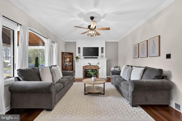 83 HERSHEL ST, Feasterville Trevose, PA 19053