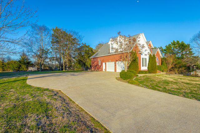 165 Drake Drive NW, Cleveland, TN 37312
