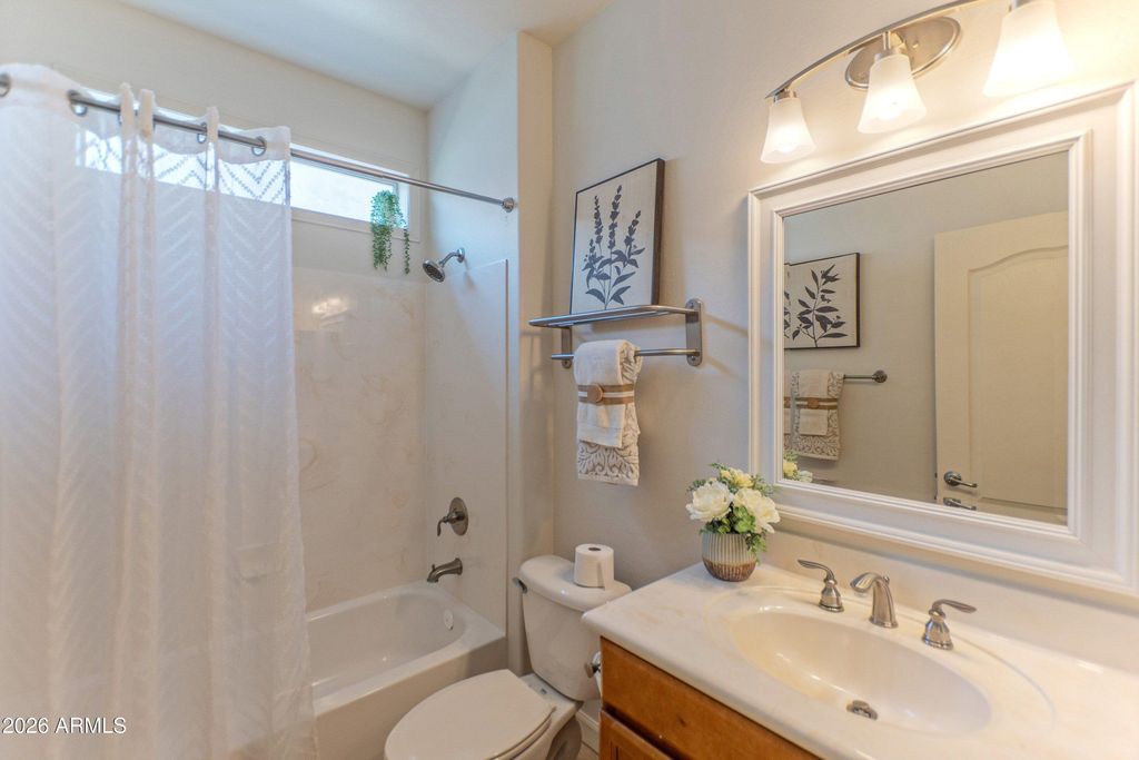 Image 14 of property listing at 16464 W VIRGINIA Avenue, Goodyear, AZ 85395