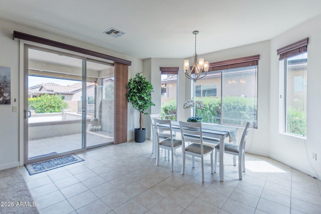 Image 8 of property listing at 16464 W VIRGINIA Avenue, Goodyear, AZ 85395