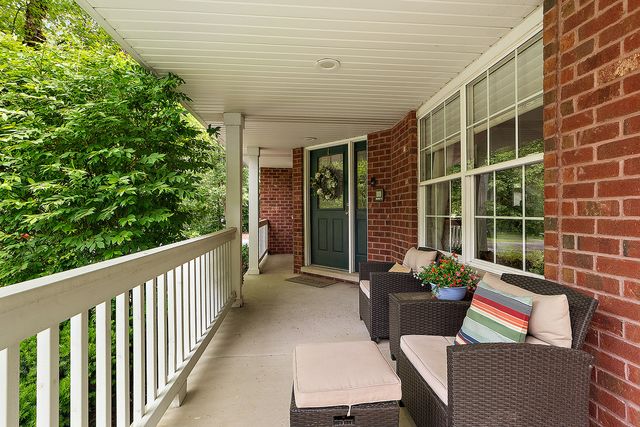 12013 S 76th Avenue, Palos Heights, IL 60463