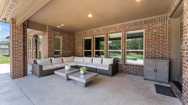 19 Gracenote Place, Tomball, TX 77375