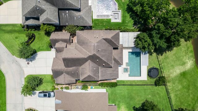 19 Gracenote Place, Tomball, TX 77375