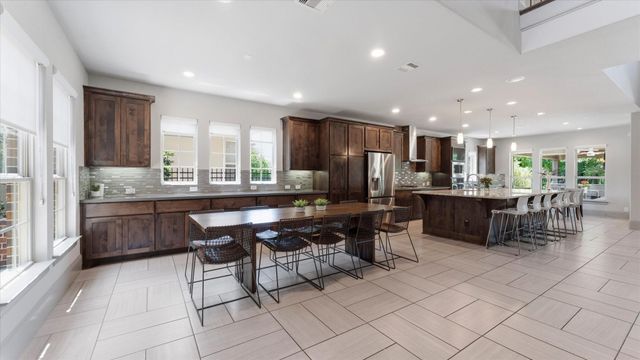 19 Gracenote Place, Tomball, TX 77375