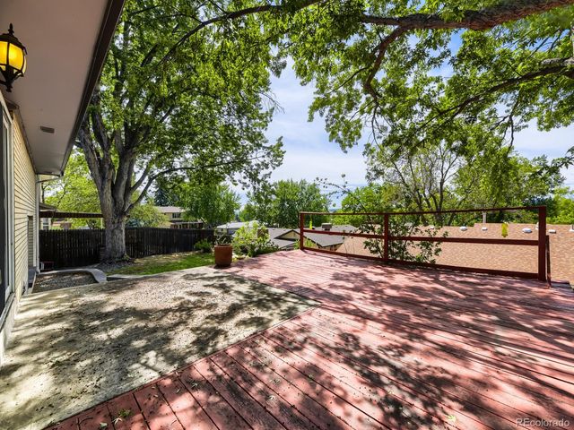 8874 W Harvard Drive, Lakewood, CO 80227