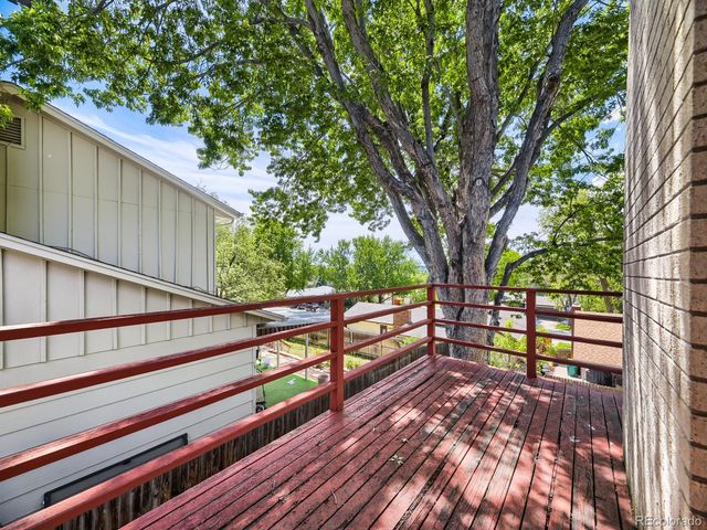 8874 W Harvard Drive, Lakewood, CO 80227