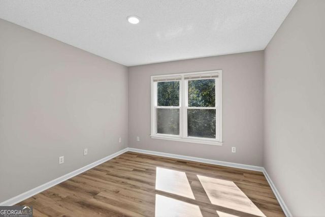 5843 Millers Pond Lane, Powder Springs, GA 30127