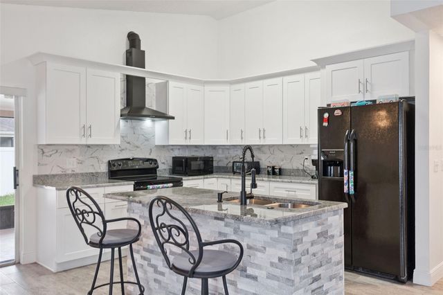 2744 PALM ISLE WAY, Orlando, FL 32829