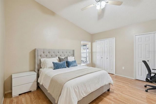 2744 PALM ISLE WAY, Orlando, FL 32829