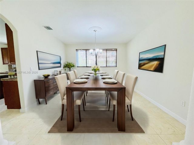 7427 SW 189th St, Cutler Bay, FL 33157