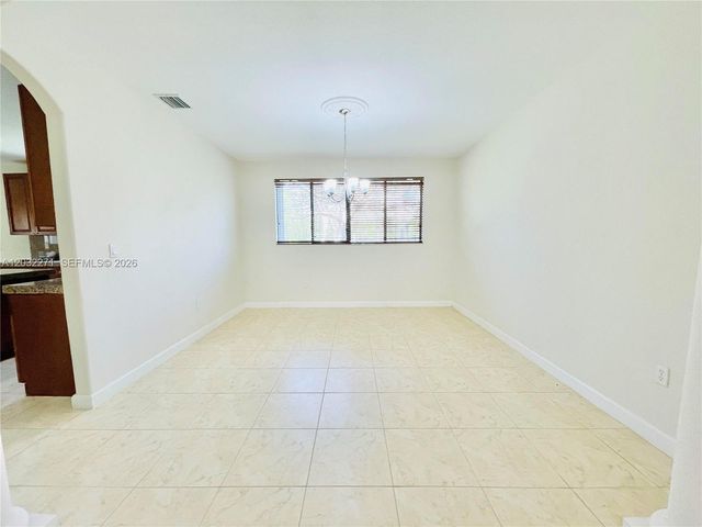 7427 SW 189th St, Cutler Bay, FL 33157