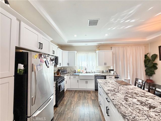 845 S San Jacinto Street, Hemet, CA 92543