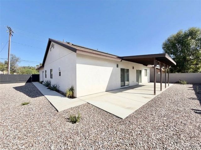845 S San Jacinto Street, Hemet, CA 92543