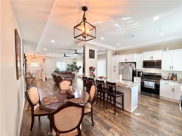 845 S San Jacinto Street, Hemet, CA 92543