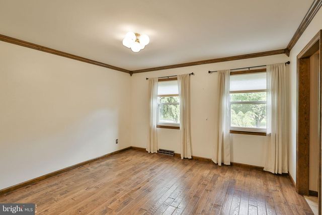 4074 OLD SENTRY RD, Allentown, PA 18104
